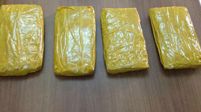 Sumqayıtda polis narkobaronu 3,5 kiloqram heroinlə yaxaladı