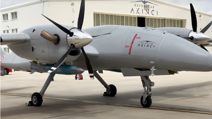 Azərbaycan Türkiyədən yeni “Akıncı”  hücum PUA-ları alıb