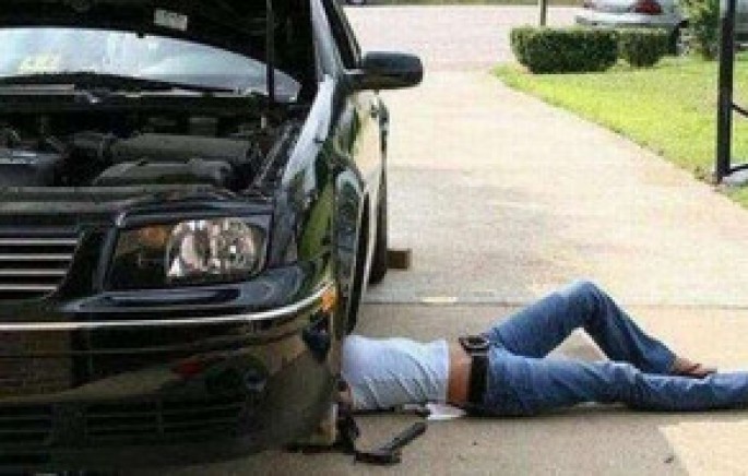 47 yaşlı kişinin üzərinə avtomobil düşüb - Tovuzda