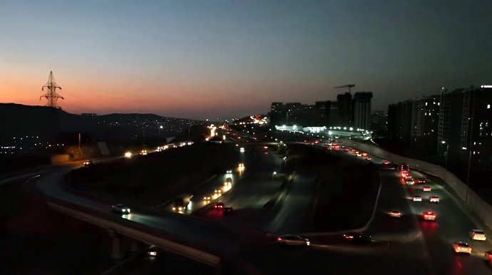 Опасность на Бакинской кольцевой дороге:   проблема освещения повышает риск аварий - ВИДЕО