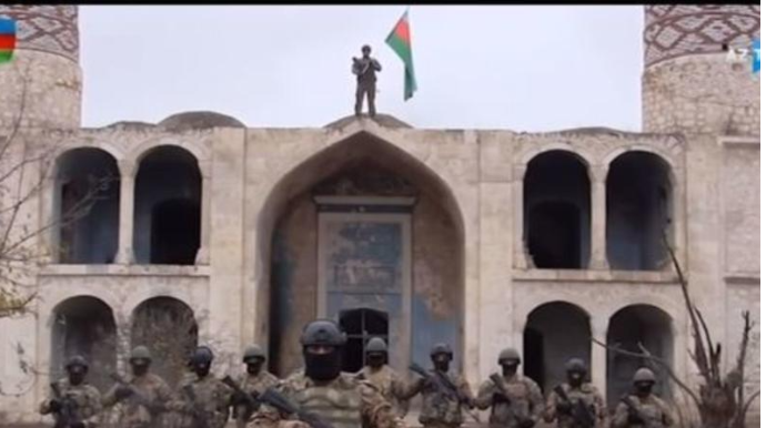 Репортаж о героях, поднявших азербайджанский флаг в Агдаме  - ВИДЕО
