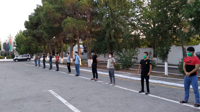 Siyəzəndə karantin pozaraq məclis təşkil edən gənclər cərimələndi - FOTO 