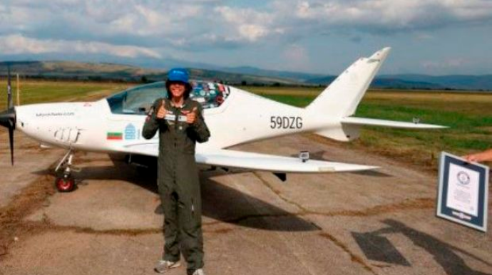 17-летний пилот поставил рекорд, совершив кругосветное путешествие  - ВИДЕО - ФОТО
