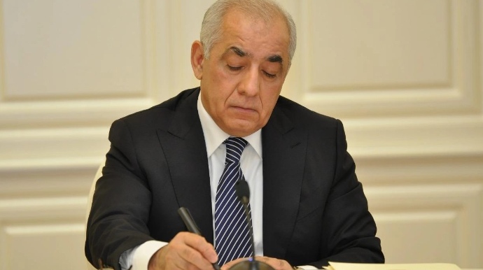 Baş nazir gələn ilin büdcə layihələri ilə bağlı qərar imzaladı 