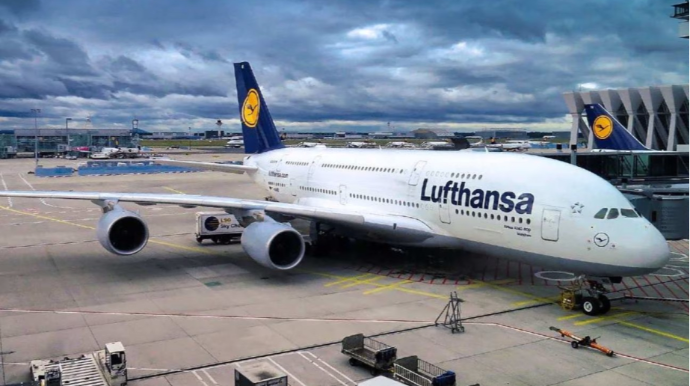 “Lufthansa” aviaşirkətinin kabin heyəti birgünlük tətil edəcək 