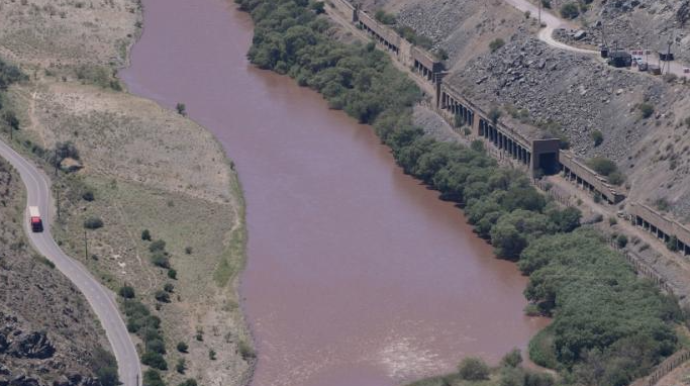Bir vaxtlar mövcud olmuş Bakı-Naxçıvan dəmiryolu xəttindən geri qalanlar - FOTOREPORTAJ 