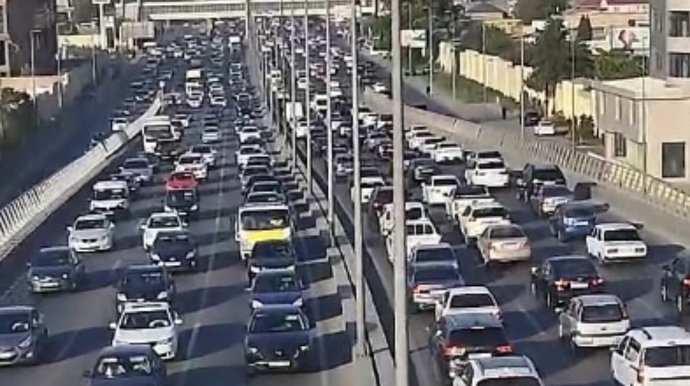 Bakının bu küçələrində sıxlıq var - SİYAHI