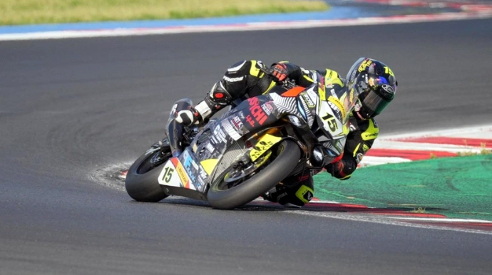 Motosikletçi yarış vaxtı aldığı xəsarət səbəbindən vəfat edib 