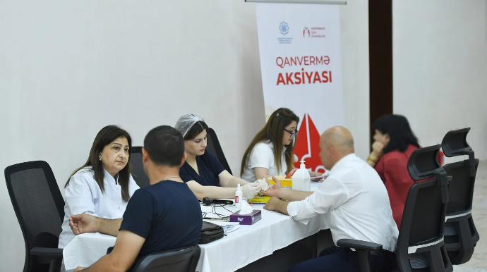 RİNN-də könüllü qanvermə aksiyası keçirilib - FOTOLAR 