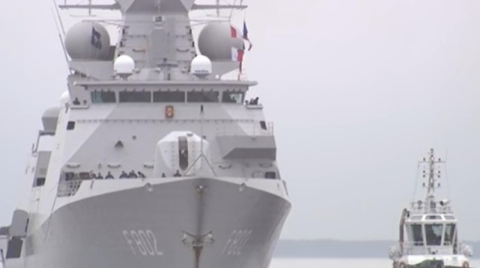 NATO-nun hərbi gəmiləri Baltik dənizinə daxil oldu - VİDEO 
