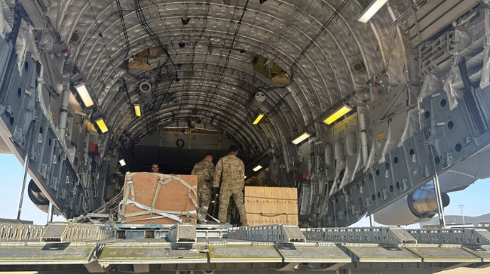 Hərbi təyyarələrlə ilk yardım çatdırılıb - Qəzzaya 