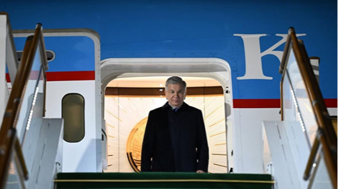 Mirziyoyev Bakı səfərindən paylaşım etdi - VİDEO