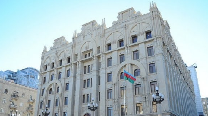 Azərbaycanda üç tondan artıq dondurma məhv edildi