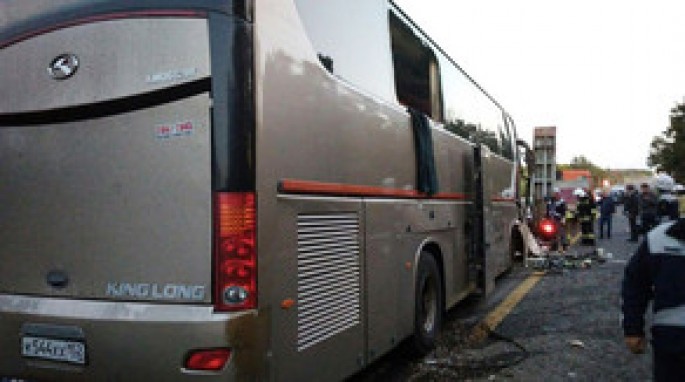 Zəvvarları daşıyan avtobus qəzaya uğrayıb, 4 ölü, 14 yaralı