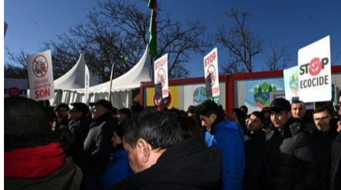 Акция протеста на дороге Ханкенди - Лачын продолжается 20-й день