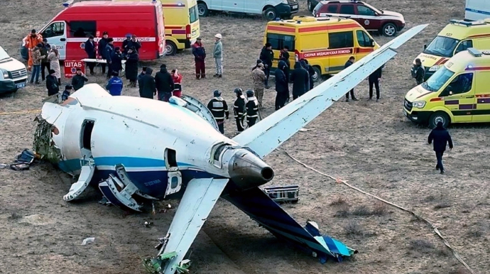 СЕНСАЦИЯ!   Опубликован момент приказа Минобороны России уничтожить самолет AZAL - ВИДЕО