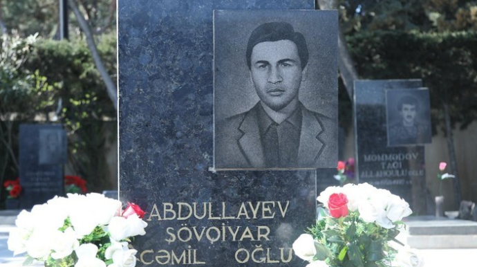 Milli Qəhrəman Şövqiyar Abdullayevin şəhidlik zirvəsinə ucalmasından 31 il ötür 