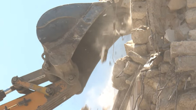 "Pilot İnşaat-A" MTK vətəndaşın evini yerlə bir etdi - VİDEO 