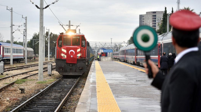 Bu ilin 7 ayı ərzində BTQ dəmir yolu ilə təqribən 250 min ton yük daşınıb