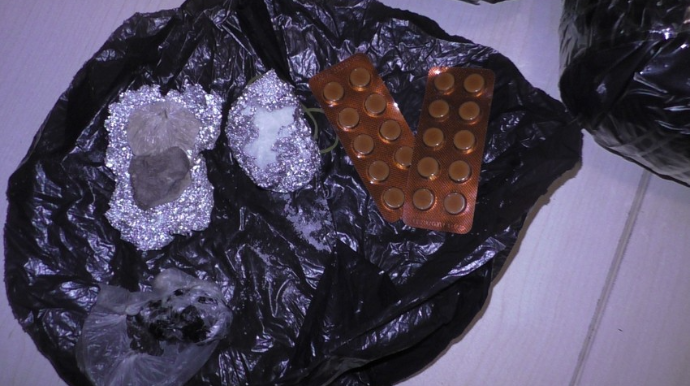 Zaqatalada əcnəbi narkotacirlə əlbir olaraq narkotik satan şəxs saxlanılıb   - FOTO - VİDEO