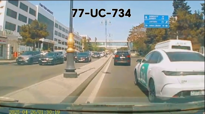 Bakıda taksi sürücüsü qorxulu anlar yaşadıb qaçdı  - VİDEO