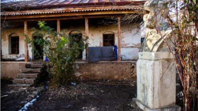 Dünya şöhrətli fotoqraf sənətkar Bülbülün Şuşadakı ev muzeyində - FOTO