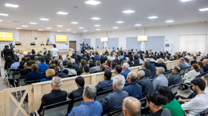 Mülki şəxslərin öldürülməsinə dair sənədlər məhkəmədə elan olunub - FOTO