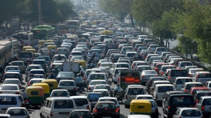 Bakıdakı tıxaclar yanacaq sərfiyyatına görə süni şəkildə yaradılır? – AÇIQLAMA 