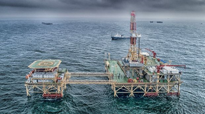 “Hava şəraiti ilə əlaqədar dənizdən 28 nəfər təxliyə edilib” - FOTO 