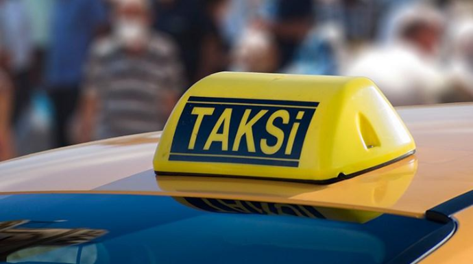 Taksi operatorları vergi orqanına hansı məlumatları təqdim etməlidir? 