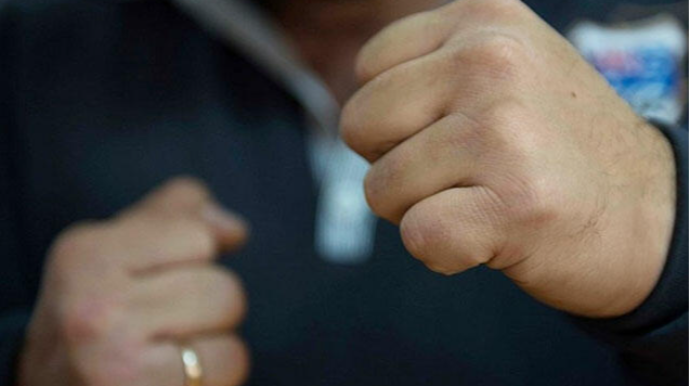 Qayınanasını döydü, arvadının üzərinə sulfat turşusu atdı