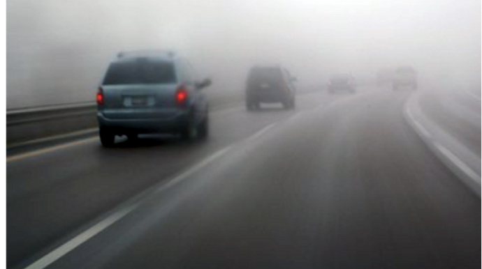 Завтра видимость на дорогах будет ограничена 
