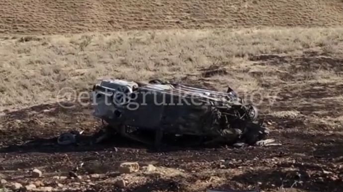 Bakı-Şamaxı yolunda avtomobil aşaraq yandı - VİDEO