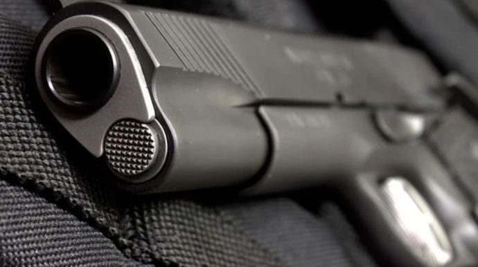 Yevlax sakinində tapança aşkarlanaraq götürülüb 