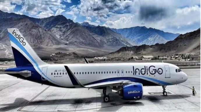 Hindistan aviaşirkəti gələn aydan Azərbaycana birbaşa uçuşlara başlayacaq   - FOTO