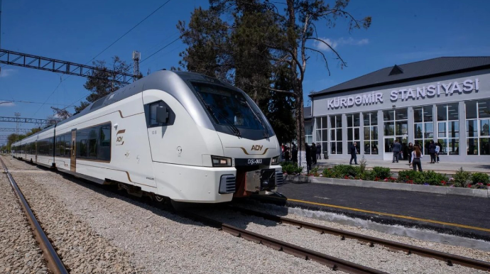 Kürdəmirə qatarla getmək istəyənlərin NƏZƏRİNƏ !