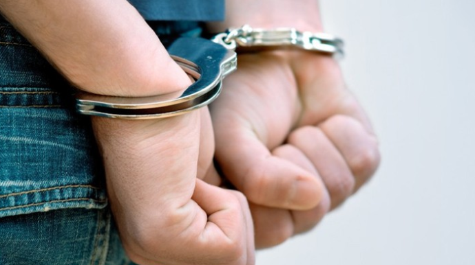 Şamaxıda atəş açaraq qonşularını hədələyən şəxs saxlanıldı