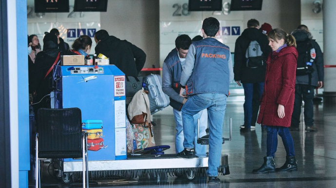 İlin əvvəlindən 76 mindən çox erməni ölkəni hava yolu ilə tərk edib