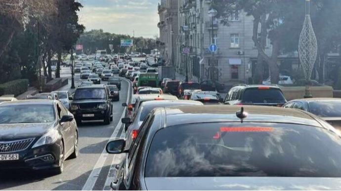 Bakıda "tıxac vergisi" ödəniləcək 