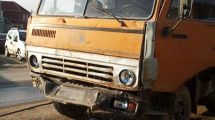 İmişlidə "VAZ 21015" "KamAZ"la toqquşub - 1 nəfər xəsarət alıb 