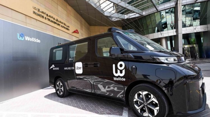 Dubayda sürücüsüz taksilərin sınaqlarına başlanıldı 