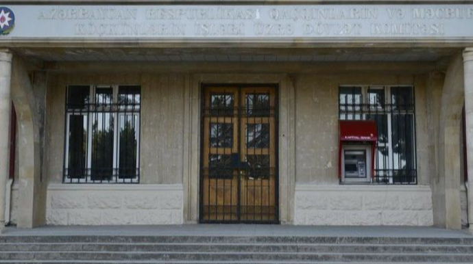 “Qaçqınkom”dan azad olunan ərazilərə köçürülən şəxslərlə bağlı iddialara CAVAB 