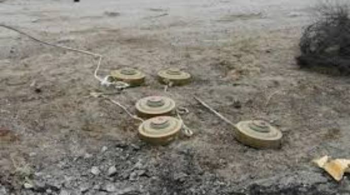 Prezident: "Mənfur düşmən hər tərəfi minalayıb"