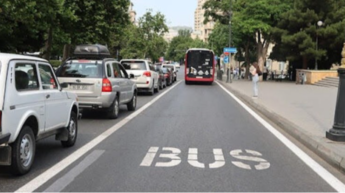 Zolağından çıxan avtobus sürücüləri bu qaydanı pozur - DYP-dən AÇIQLAMA