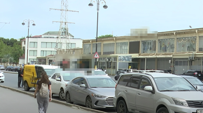 Sabunçuda dayanacaqdan kənarda park edilən avtomobillərə cərimələr yazılır? - VİDEO