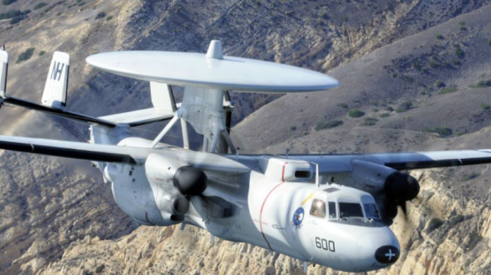 Kəşfiyyat təyyarəsi qəzaya uğradı;  4 hərbçi xəsarət aldı - FOTO 