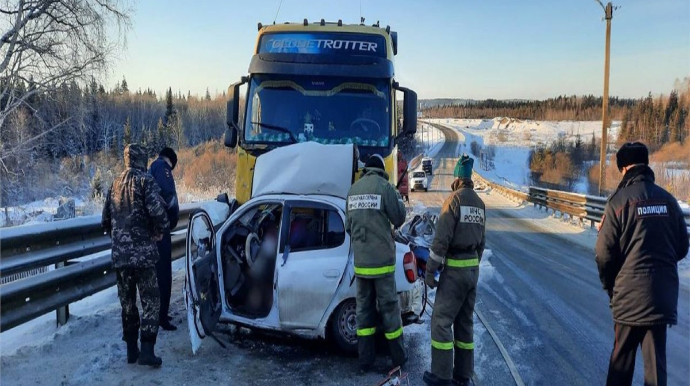 Rusiyada yol qəzasında 4 nəfər ölüb 