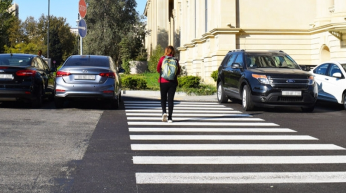 “Zebra”lar piyadalar üçün təhlükəsizliyi tam təmin edirmi? – Ekspertdən AÇIQLAMA