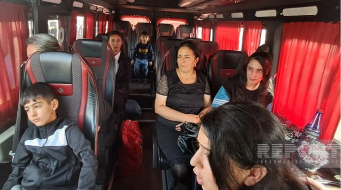 Ağdərənin Vəngli kəndinə növbəti köç karvanı yola salındı - FOTO  - YENİLƏNİB