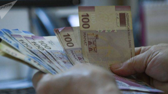 Azərbaycanda avtomobil nəqliyyatı işçilərinin əmək haqqı artıb